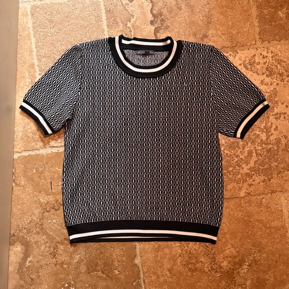 Adrianna Papell Sweaters - Adrianna Papell Womens Size Medium Black and White Short Sleeve Crewneck Sweater